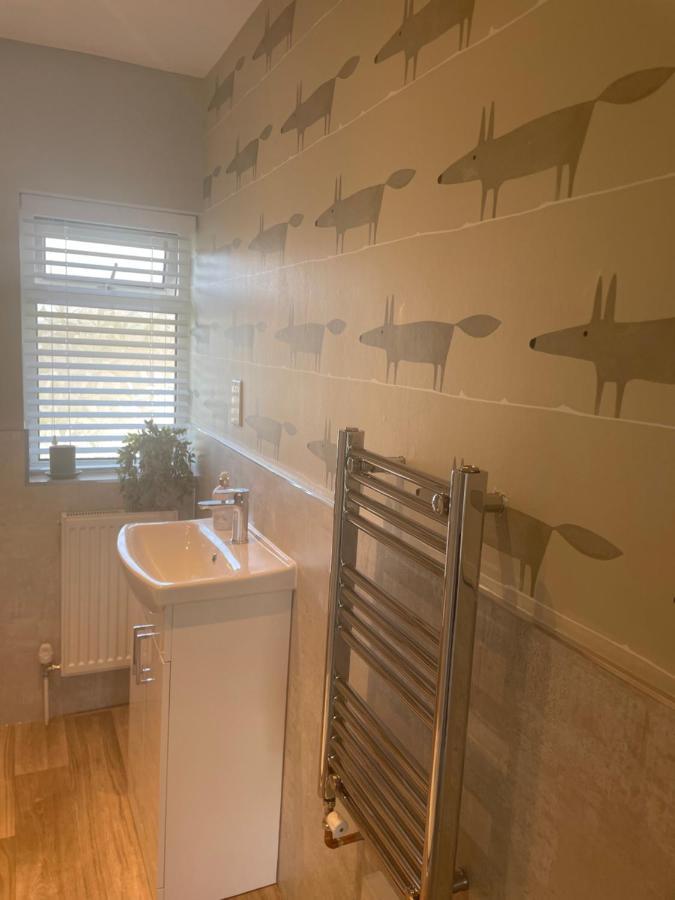 Lovely Flat Set In Parish Boundary Of Instow Exterior foto